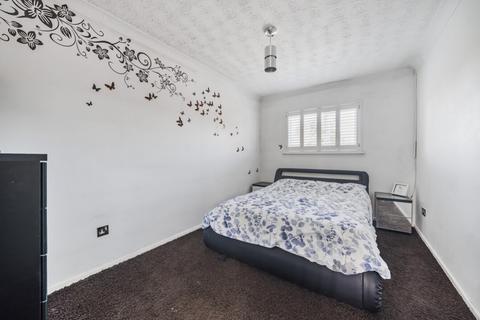 25 Hampton Drive, Grange Park, Swindon, SN5 6EU
