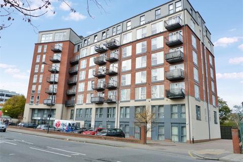 2 bedroom flat to rent, East Croft House, HARROW HA2