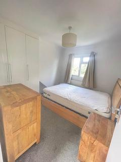 103 Central Avenue, Hayes, UB3 2BP