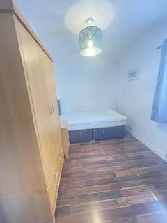 103 Central Avenue, Hayes, UB3 2BP
