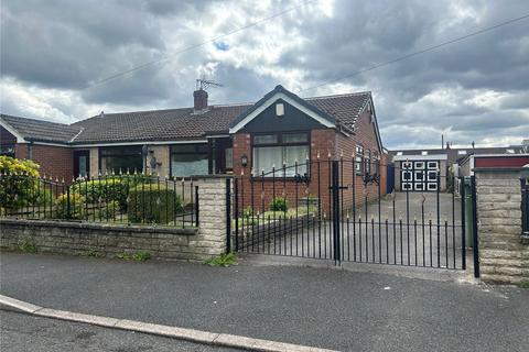 3 bedroom bungalow for sale, Argus Street, Oldham, Greater Manchester, OL8