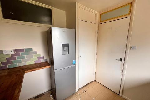 2 bedroom flat for sale, Barking , IG11