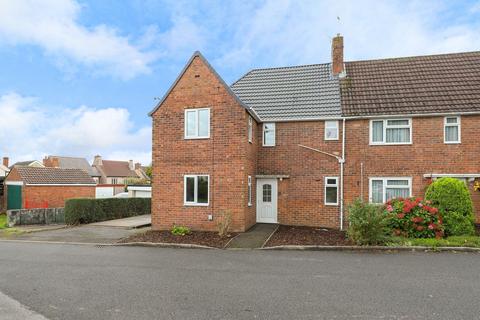 2 Boythorpe Crescent, Chesterfield, S40 2NX