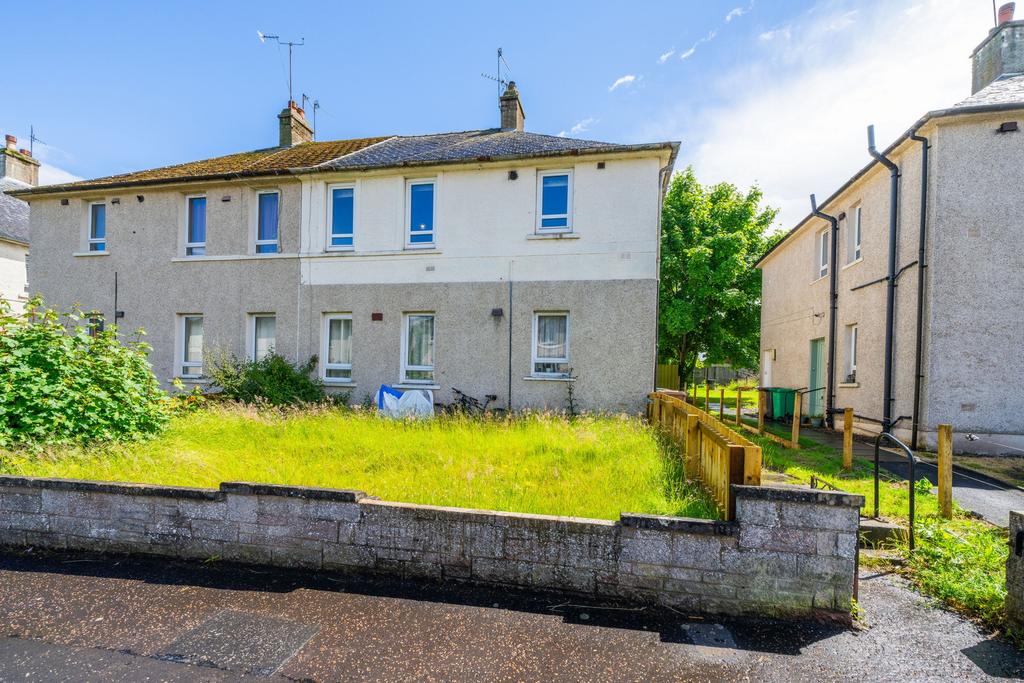 Balgarvie Crescent, Cupar, KY15 2 bed flat for sale £73,000