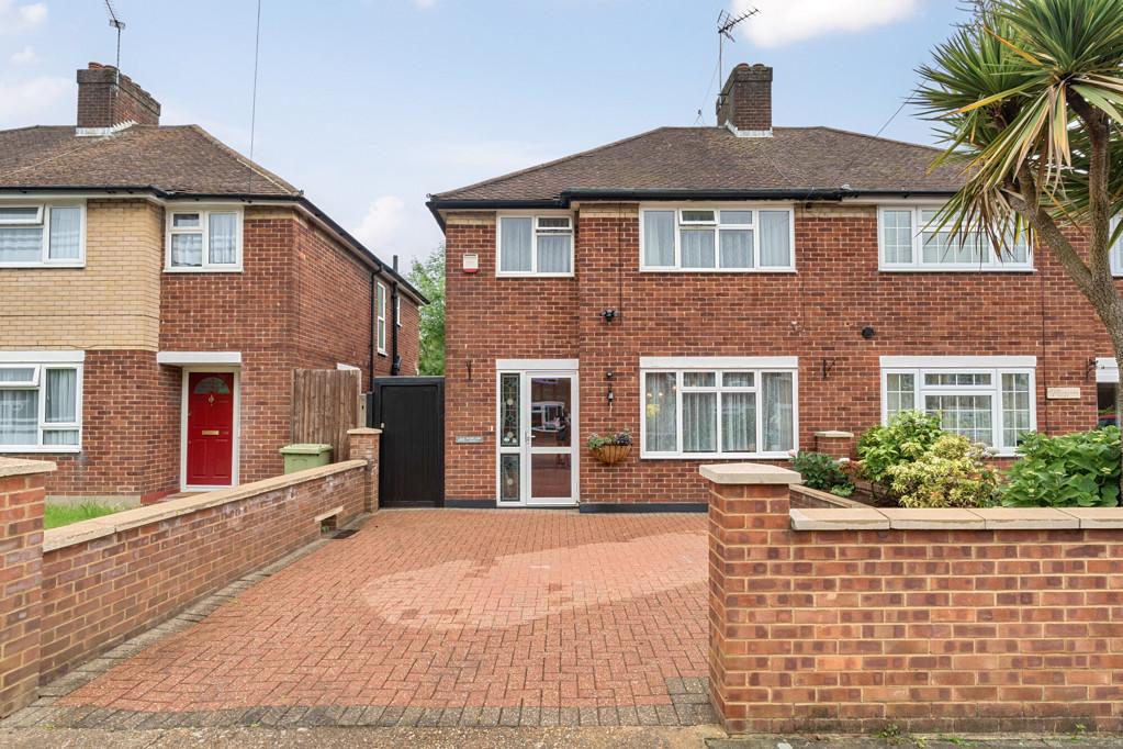 Woodlands Avenue, Ruislip, Middlesex 3 bed semidetached house for sale £650,000