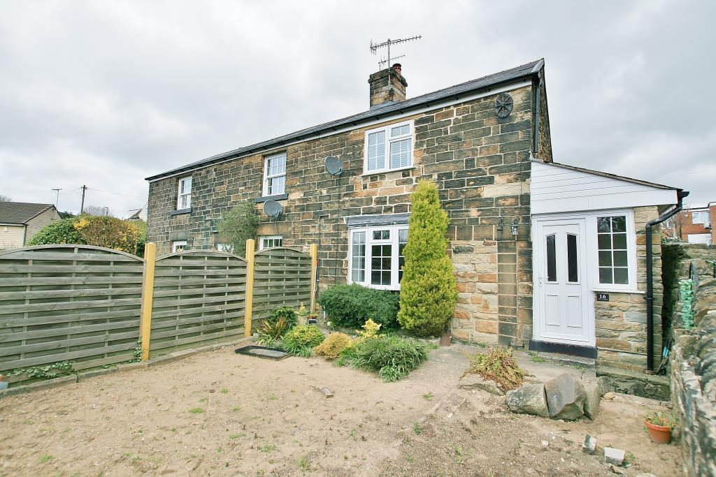 Snape Hill Lane, Dronfield... 2 bed cottage to rent £850 pcm (£196 pw)