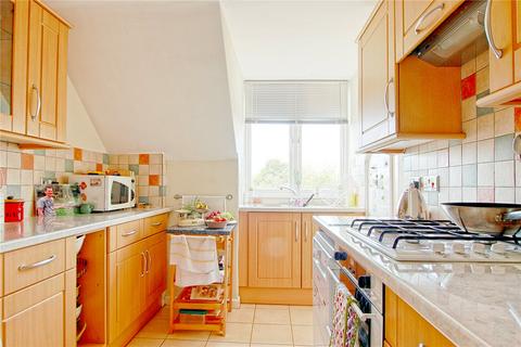 2 bedroom flat for sale, Norfolk Road, Littlehampton, West Sussex, BN17