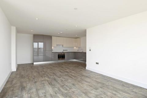 3 bedroom flat to rent, Hoopers Mews, Acton, W3