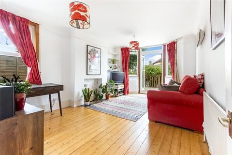 114a Victoria Road, Wood Green, London, N22 7XF