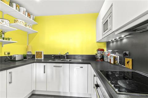 1 bedroom apartment for sale, Holford Way, London, SW15