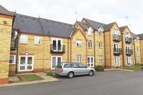 2 bedroom apartment for sale, St. Catherines Place, Hummer Road, Egham, Surrey, TW20