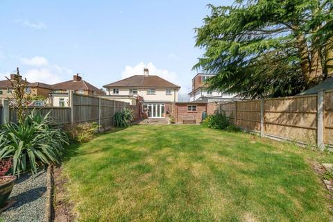 3 bedroom semi-detached house for sale, Staines-upon-Thames,  Surrey,  TW18