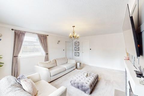3 bedroom end of terrace house for sale, Chorley Road, Westhoughton, BL5