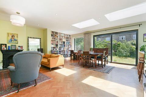 4 bedroom semi-detached house for sale, Poulett Gardens, Twickenham