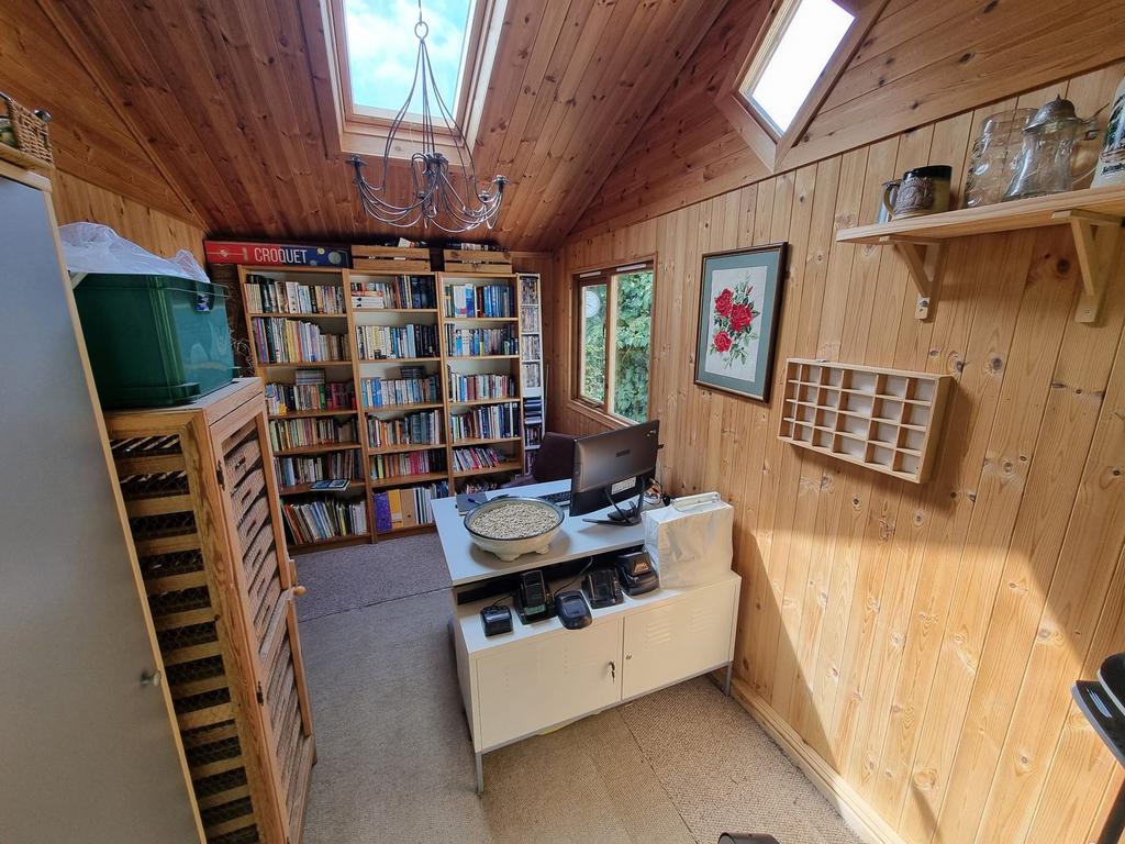 Garden Cabin/Office