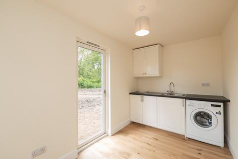 4 bedroom terraced house to rent, Cockburnhill Road, Balerno, Midlothian, EH14