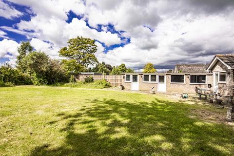 Ashes Ferry Road, South Stoke, Reading, RG8 0JL