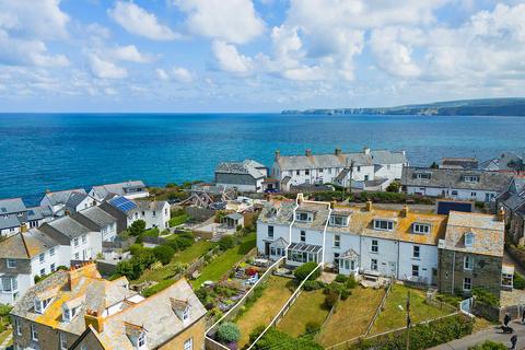 3 bedroom terraced house for sale, 87 Fore Street, Port Isaac