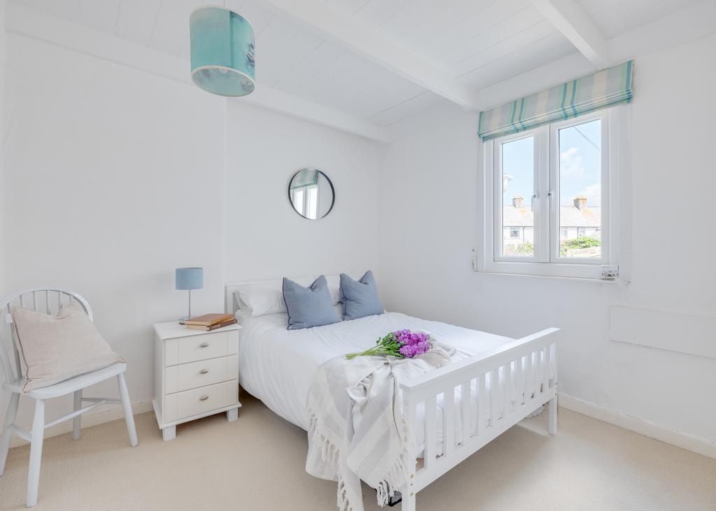 667159e22f580 Fore Street 87-18