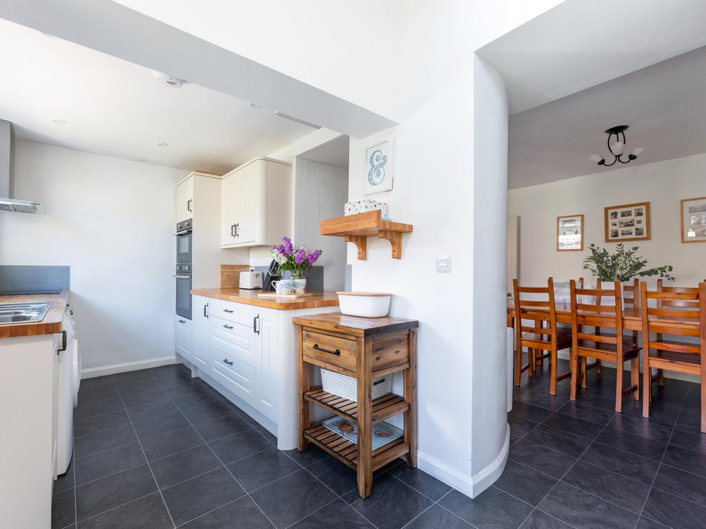 66715a3d2114f Fore Street 87-33