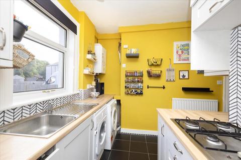 5 Wallace Crescent, Roslin, EH25 9LN