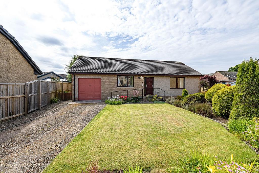 3 St. Aidans Park, St. Boswells TD6 0DQ 2 bed detached bungalow for