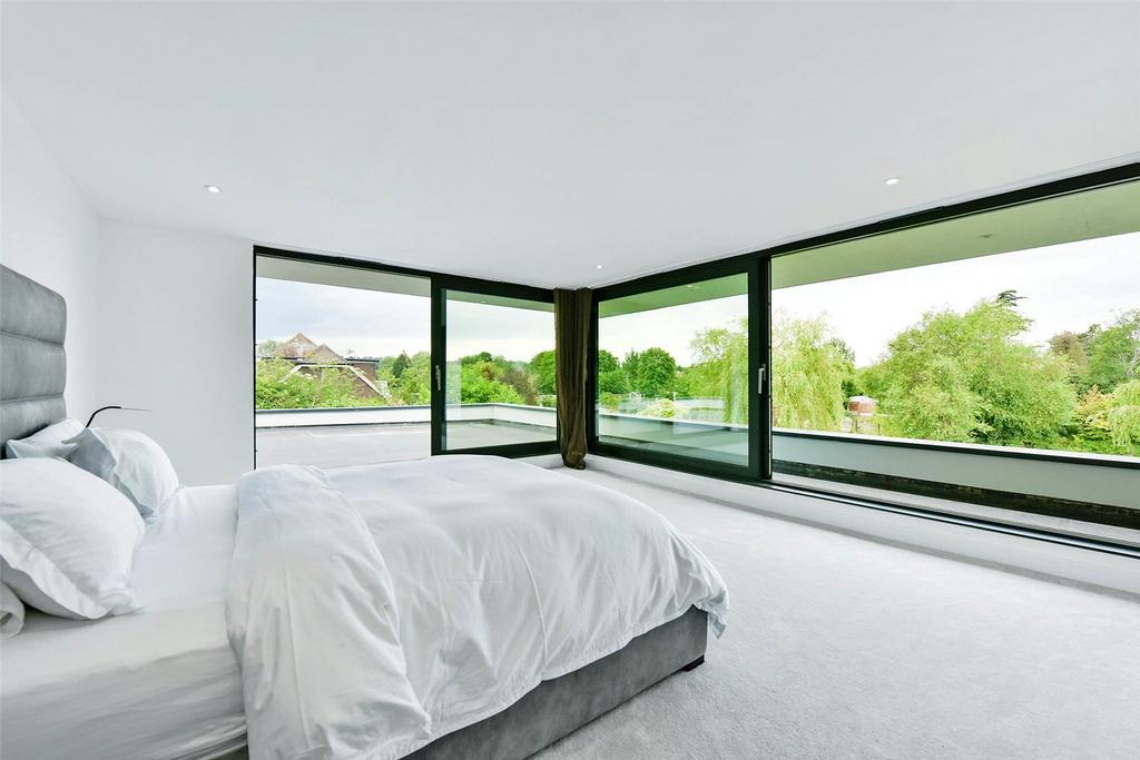 Principal Bedroom