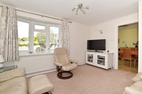 35 Beaver Close, Horsham, RH12 5GB