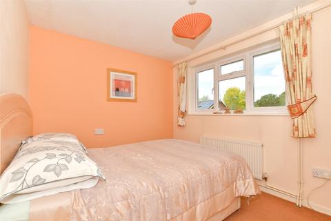 35 Beaver Close, Horsham, RH12 5GB