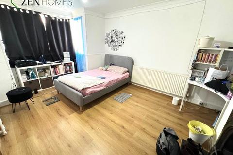 46 New Road, London, E4 8ET