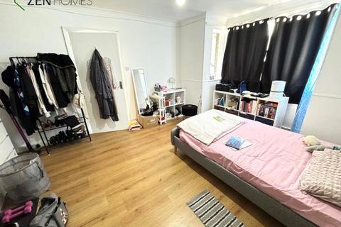 46 New Road, London, E4 8ET