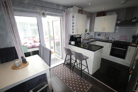 95 Bushy Close, Bletchley, Milton Keynes, MK3 6PX