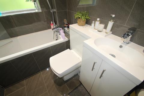 95 Bushy Close, Bletchley, Milton Keynes, MK3 6PX