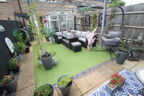 95 Bushy Close, Bletchley, Milton Keynes, MK3 6PX