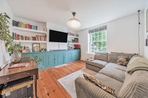 2 bedroom flat for sale, Union Road, Clapham