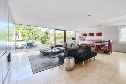 4 bedroom semi-detached house for sale, Chestnut Avenue, Esher, KT10