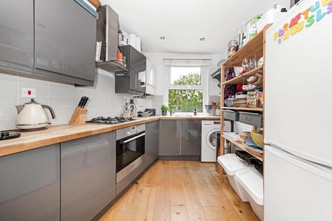 2 bedroom apartment for sale, Birkbeck Place, Dulwich, London, SE21