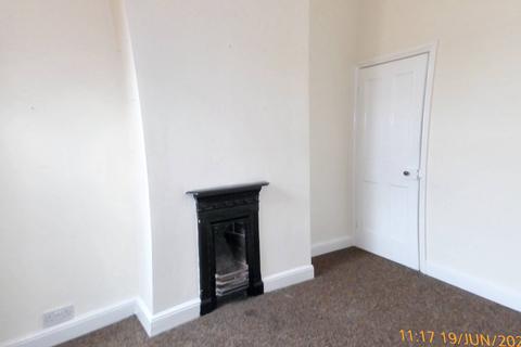 2 bedroom terraced house to rent, Allen Street, Stoke-on-Trent ST4