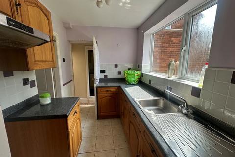 2 bedroom semi-detached house for sale, 8 Lilac Grove, Walsall, WS2 0EY
