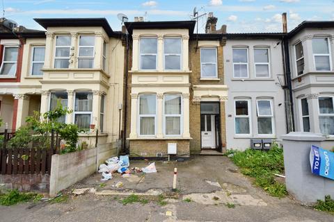 1 bedroom apartment for sale, York Road, Southend-On-Sea, SS1