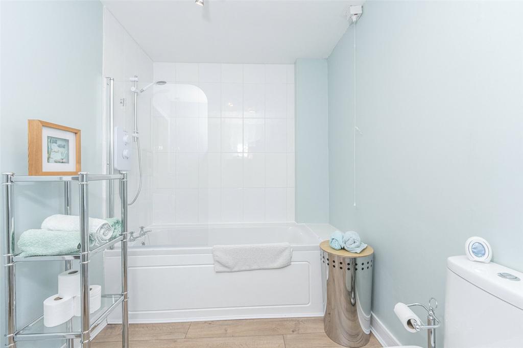En Suite Alt