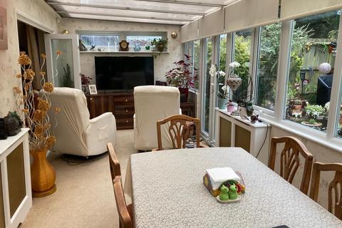 46 Richmond Gardens, Harrow, HA3 6AJ