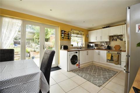 3 bedroom semi-detached house for sale, Ringwood Drive, North Baddesley, Southampton