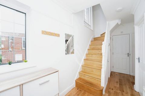 56 Cardinal Road, Ruislip, HA4 9QE