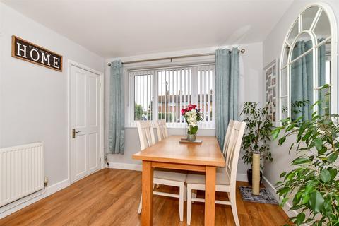 3 bedroom terraced house for sale, Gilchrist Avenue, Herne Bay, Kent