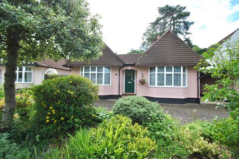 2 bedroom detached bungalow for sale, Letchworth Garden City SG6