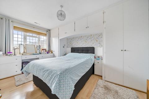 59 Myrtle Close, Erith, DA8 3PT