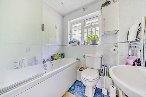 59 Myrtle Close, Erith, DA8 3PT
