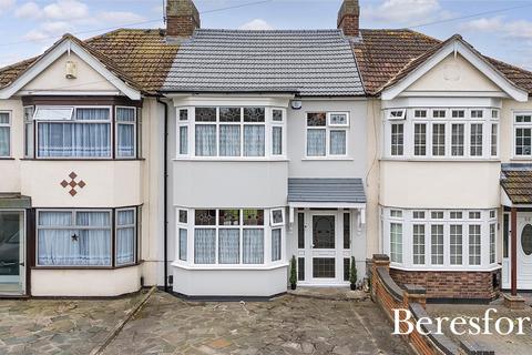 38 Barton Avenue, Romford, RM7 0ND