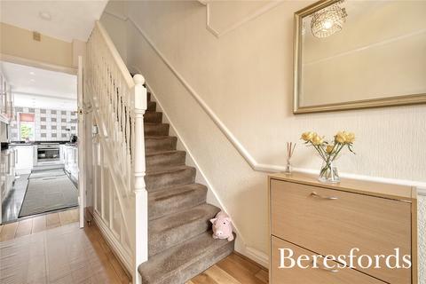 38 Barton Avenue, Romford, RM7 0ND